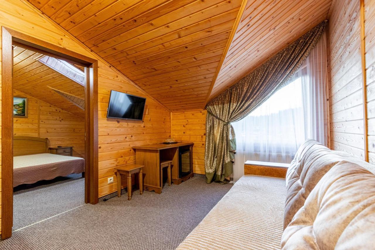Arnika Hotel Bukovel Exteriör bild