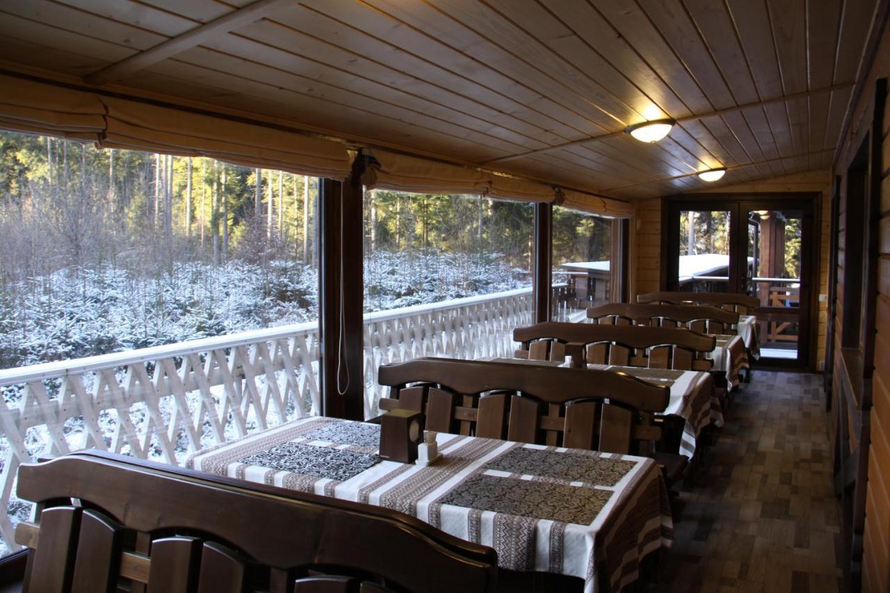 Arnika Hotel Bukovel Exteriör bild