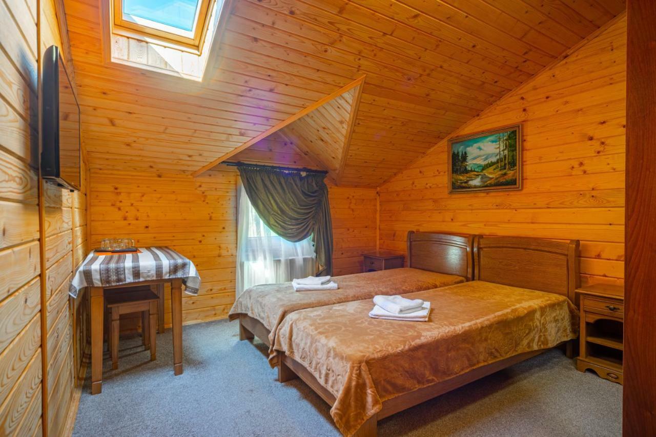 Arnika Hotel Bukovel Exteriör bild